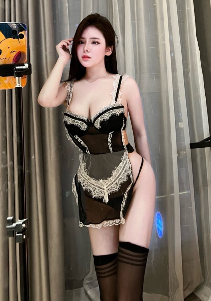 图片[1]-【微-密】奔跑的晶螺儿-性感女仆装 [30P-53M]-喵咪社