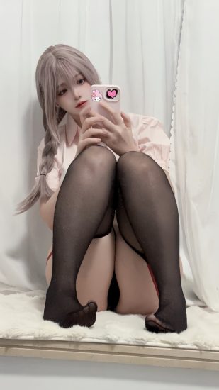 疯猫ss – NO.178 2024年01月 Fantia 会员订阅 [79P-361MB]-喵咪社