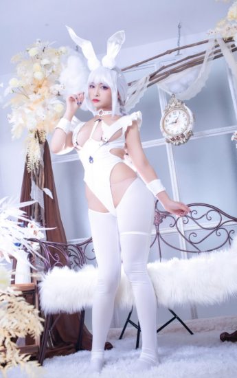 洛璃LoLiSAMA NO.84 恶毒 白兔 (碧蓝航线)[51P-429MB]-喵咪社